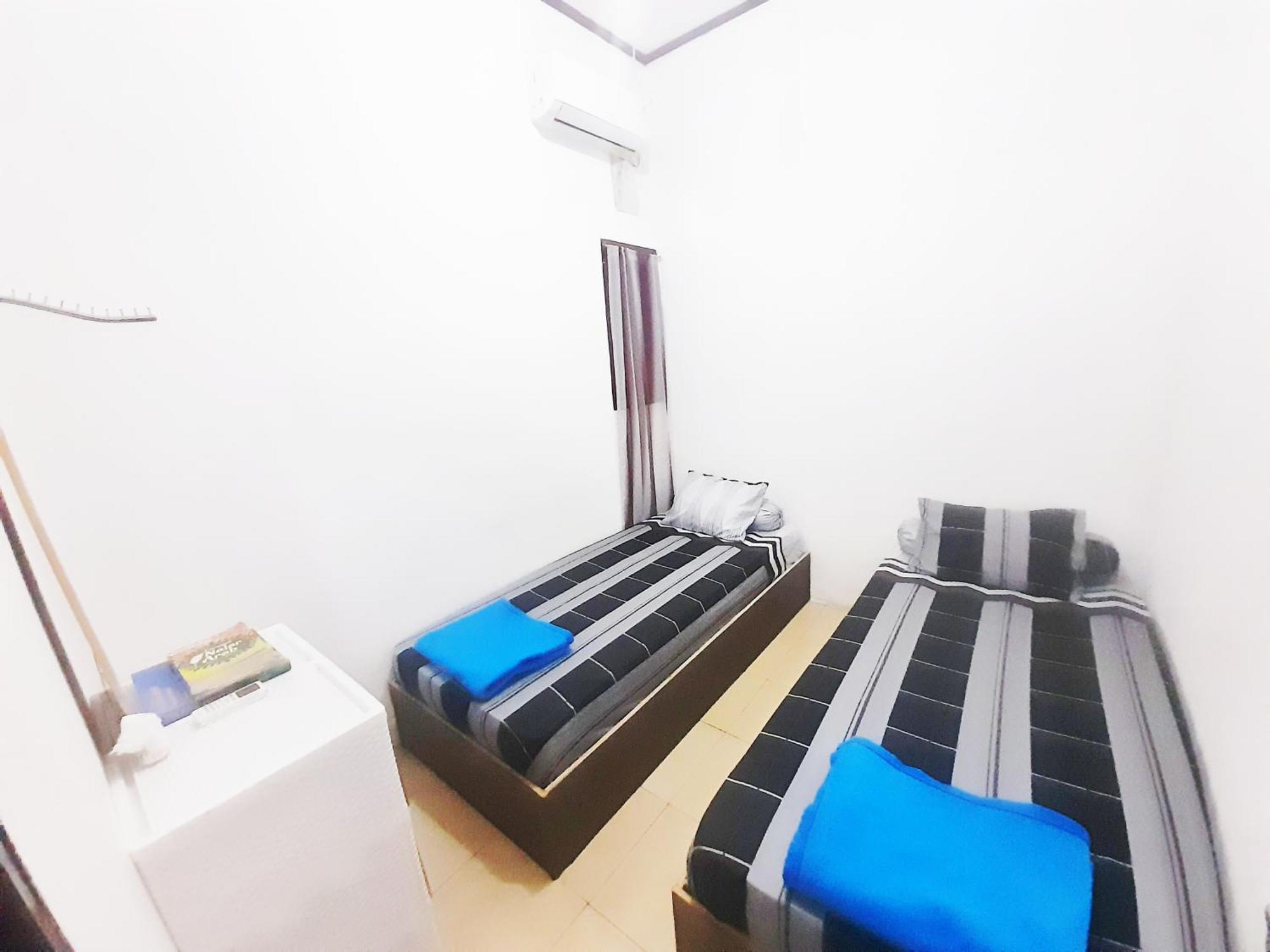 Baronda Guest House Sorong Exteriör bild
